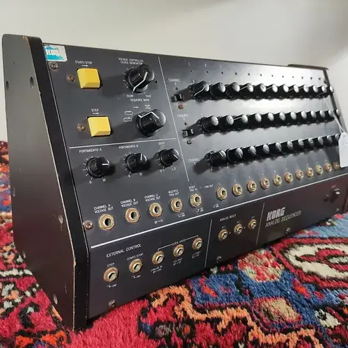 Korg SQ-10 