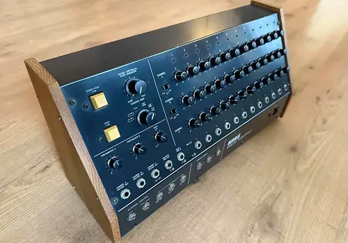 Korg SQ-10 