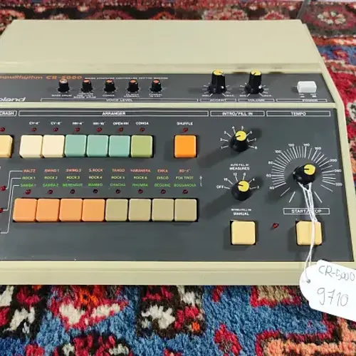 Roland CR-5000  Roland CR-5000