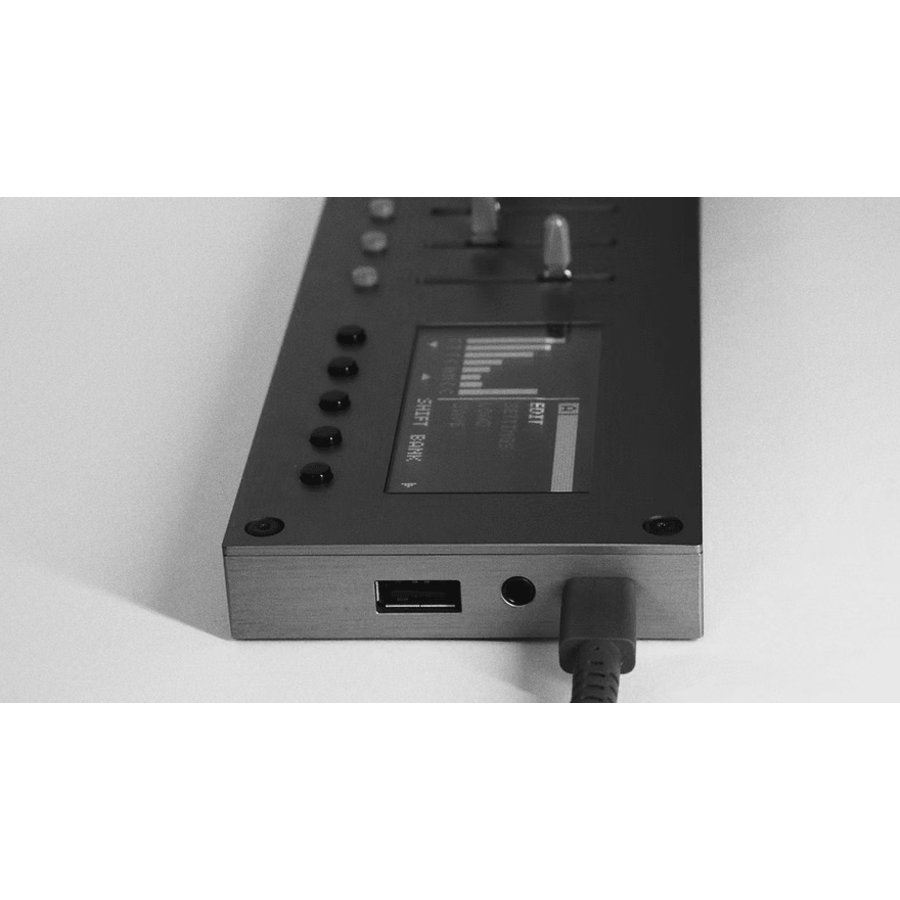 Lightreft.jp Monolit Midi Controller