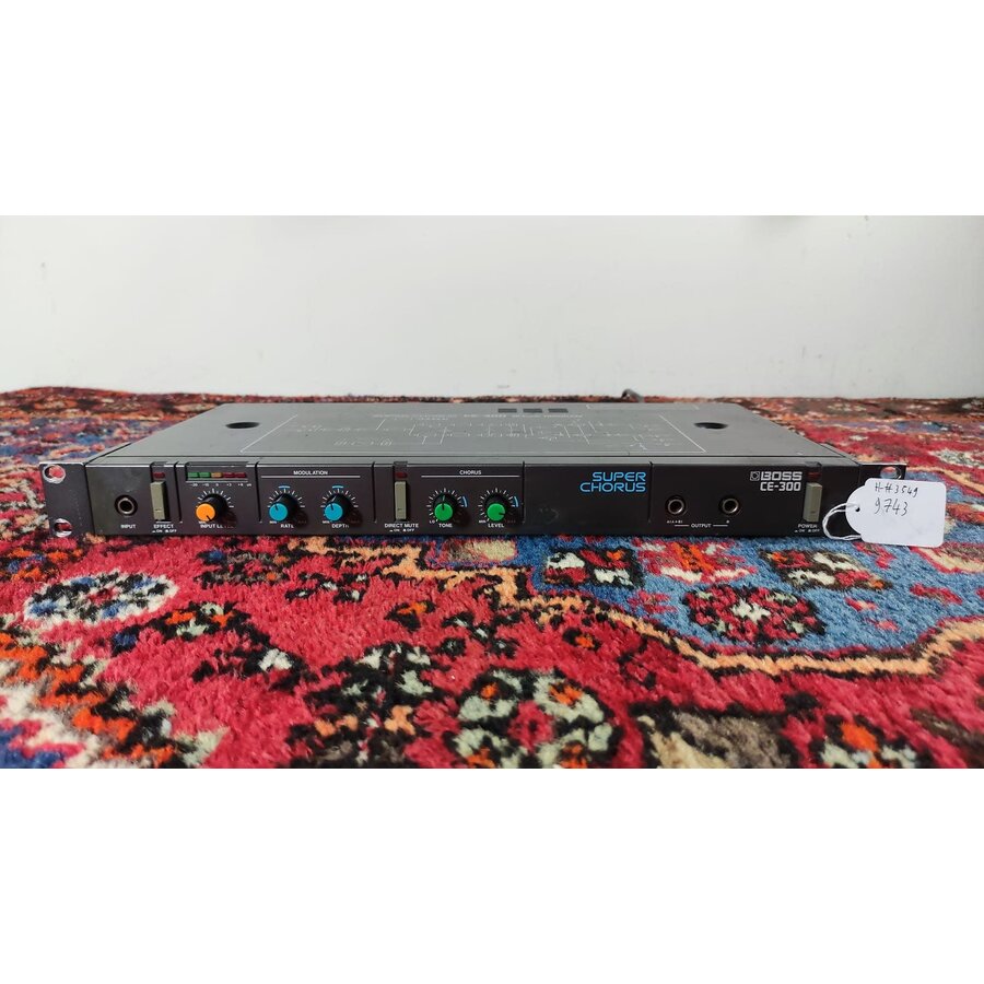 Boss CE-300