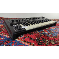 Roland SH-2