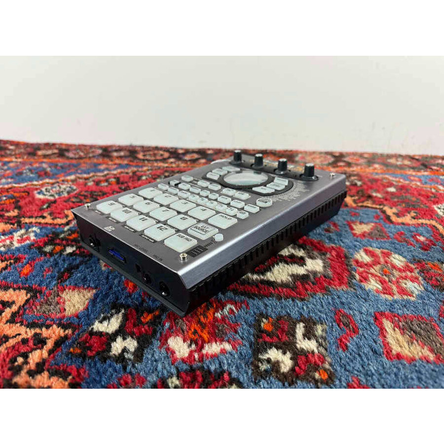 Roland SP-404SX (boxed)