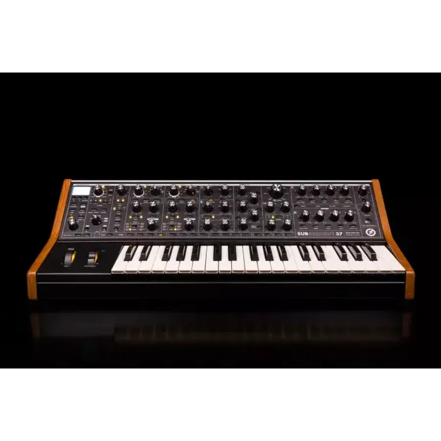 Moog Music Subsequent 37