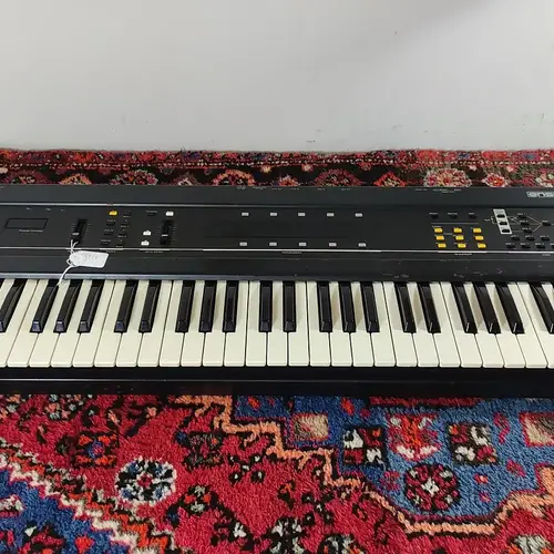 Ensoniq ESQ-1 