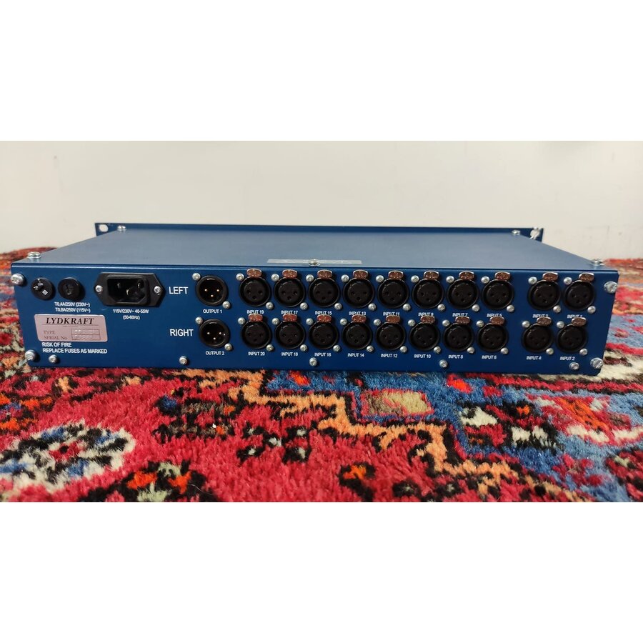 Tube-Tech SSA 2B Stereo Summing Amplifier