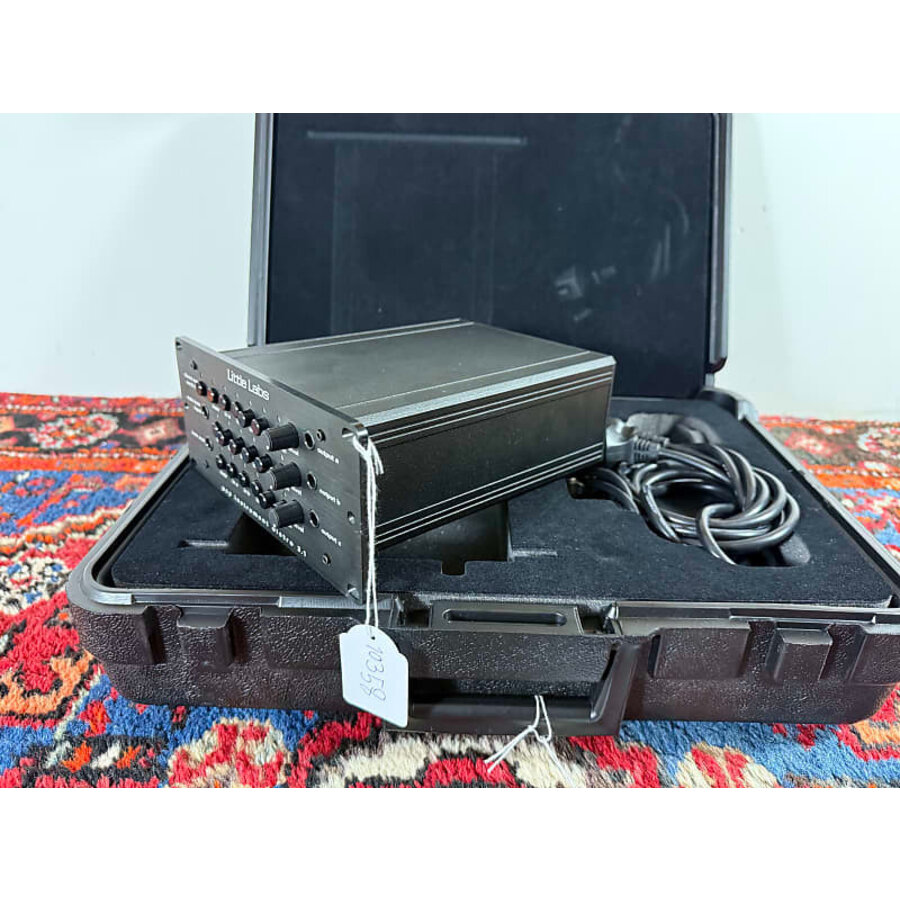 Little Labs pcp instrument distro 3.1 in flightcase w PSU