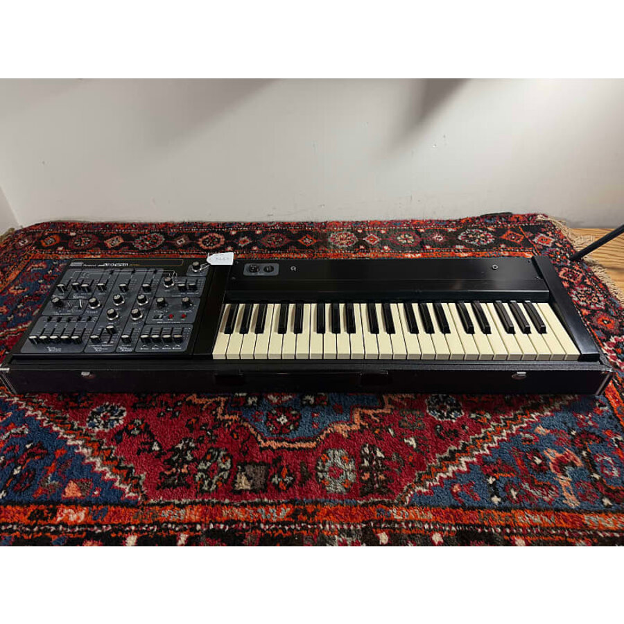 Roland SH-3A (117v model)