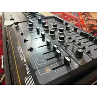 Roland SH-3A (117v model)