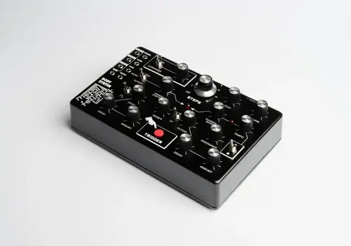Body Synths Metal Fetishist 