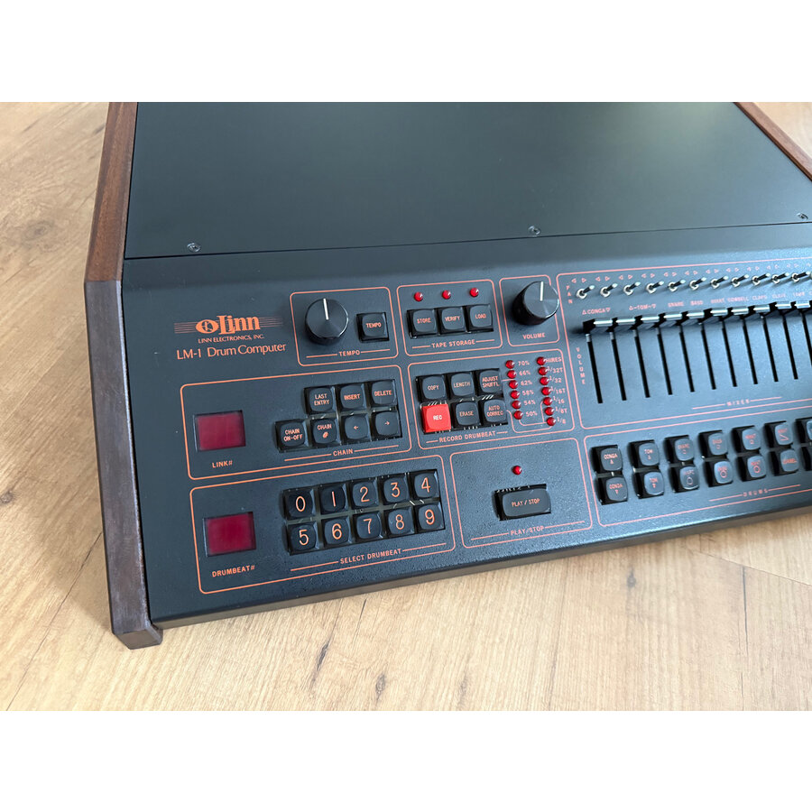 Linndrum LM-1