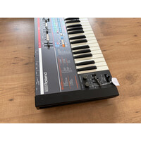 Roland Juno-106 Synthesizer with Kiwi upgrade