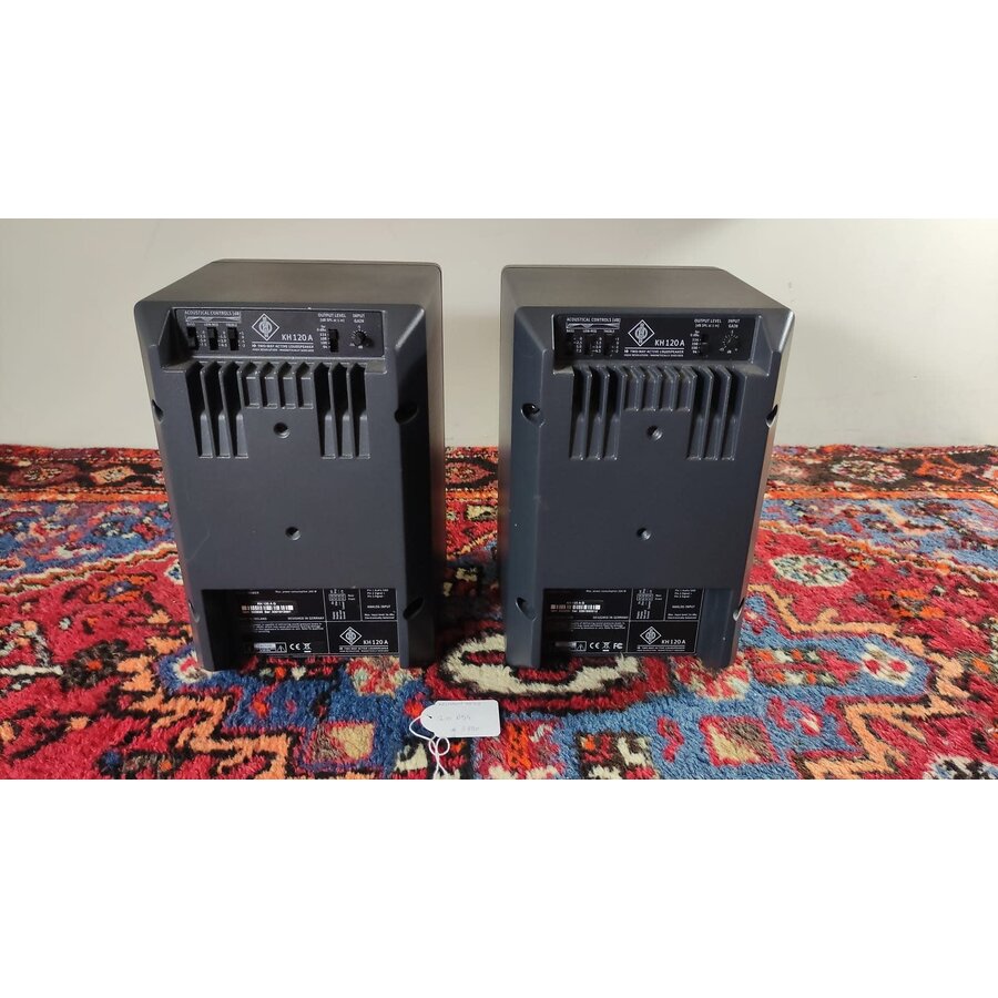 Neumann KH120 pair w/ boxes
