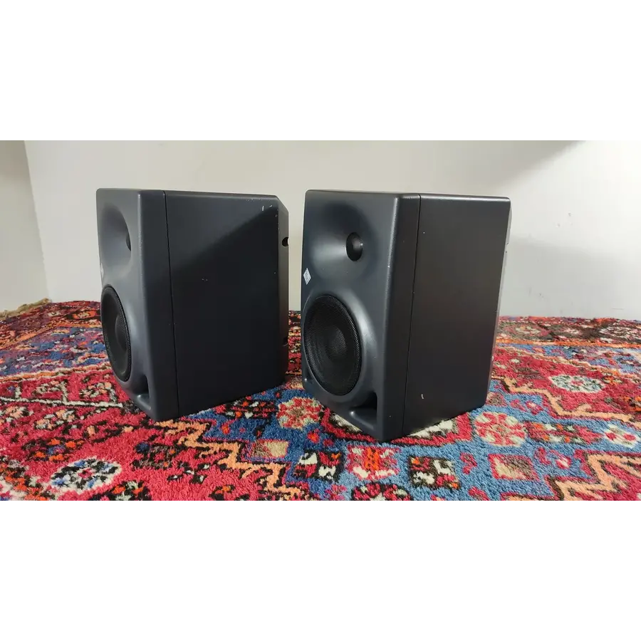Neumann KH120 pair w/ boxes