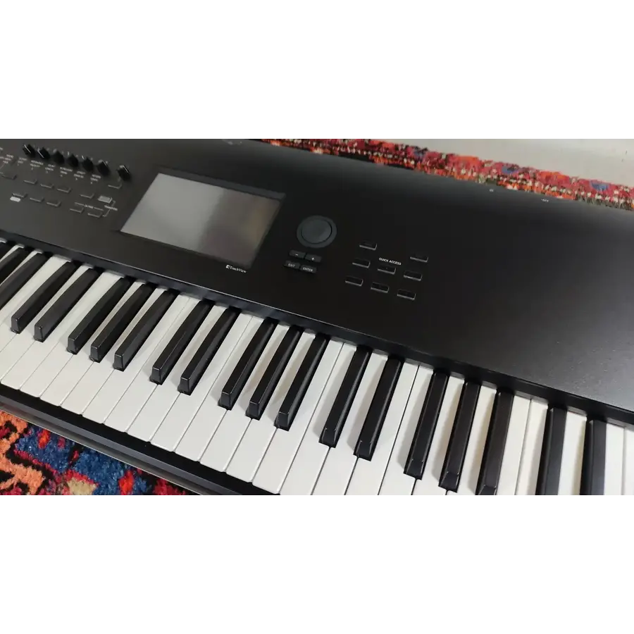 Korg Nautilus 73
