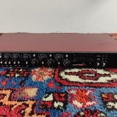 Focusrite Scarlet Octopre, with box  Focusrite Scarlet Octopre, with box