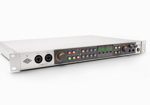 Universal Audio Volt 876 USB Recording Studio 