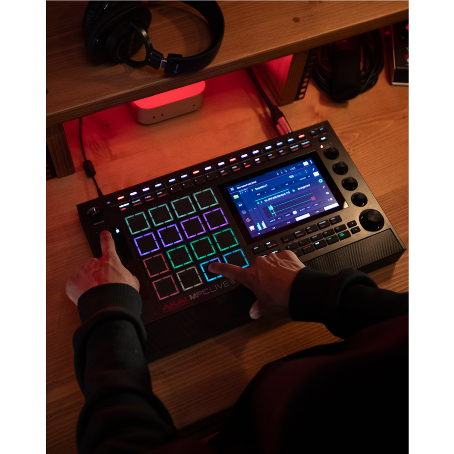 Akai MPC Live III