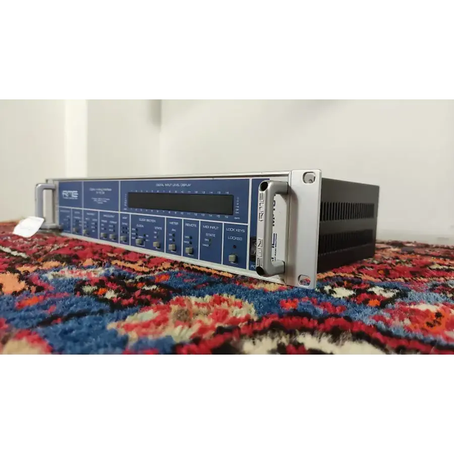 RME M-16DA 16 Channel DA Converter