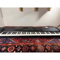 Roland JV-1000 Music Workstation
