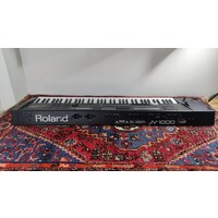 Roland JV-1000