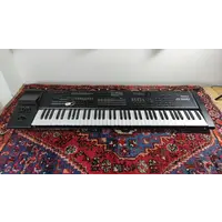 Roland JV-1000