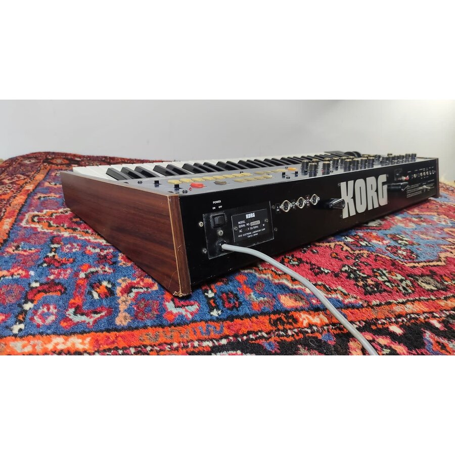 Korg Polysix + Kenton MIDI