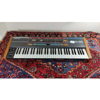 Roland Juno 106