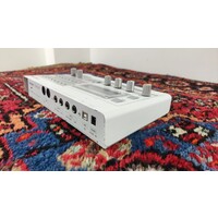 Access Virus TI Snow