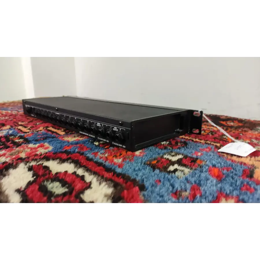 Alesis D4