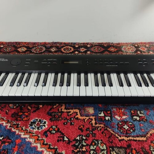 Roland S-10 keyboard sampler 