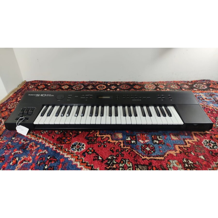 Roland S-10 keyboard sampler