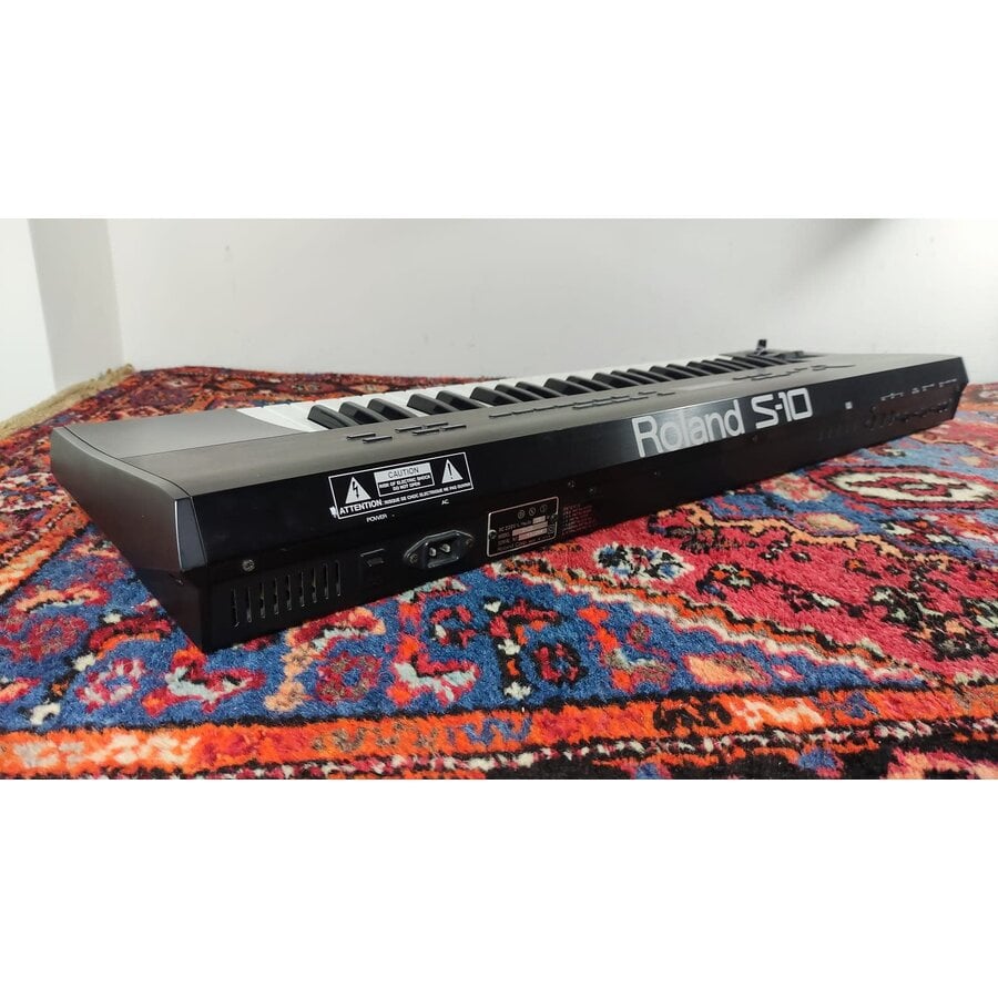 Roland S-10 keyboard sampler