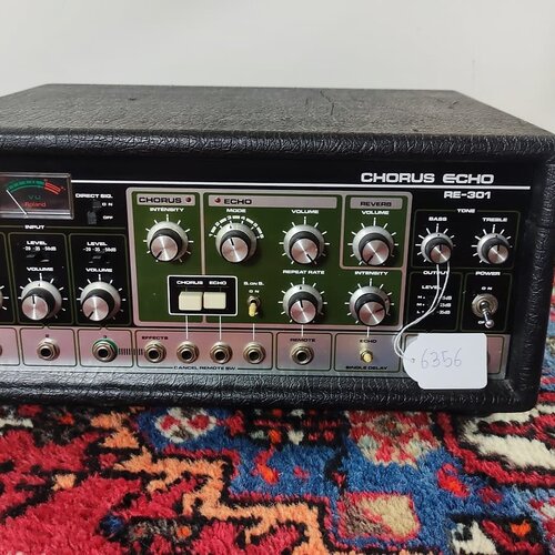 Roland RE-301 Chorus Echo 