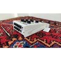 Moog Moogerfooger MF-104M - Limited Edition (White)