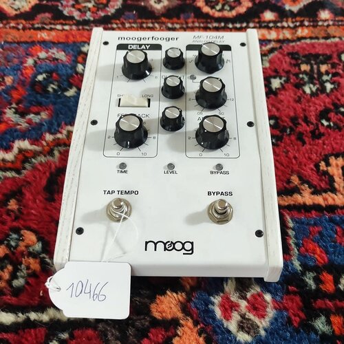 Moog Moogerfooger MF-104M - Limited Edition (White) 