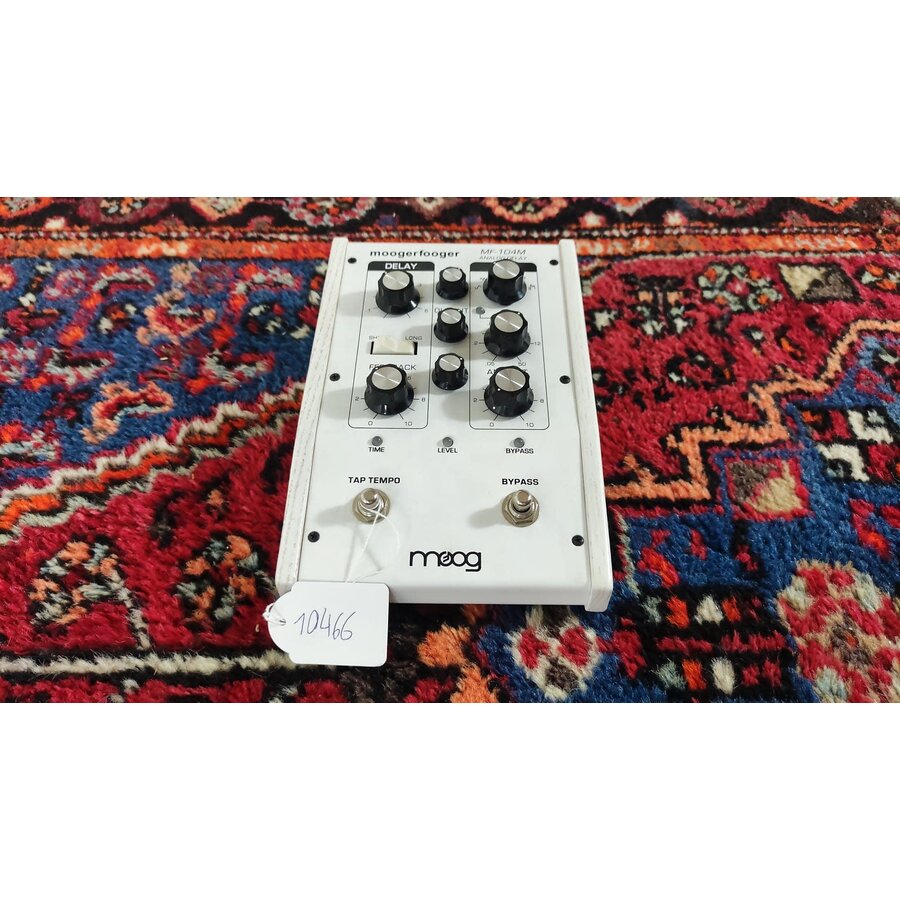 Moog Moogerfooger MF-104M - Limited Edition (White)