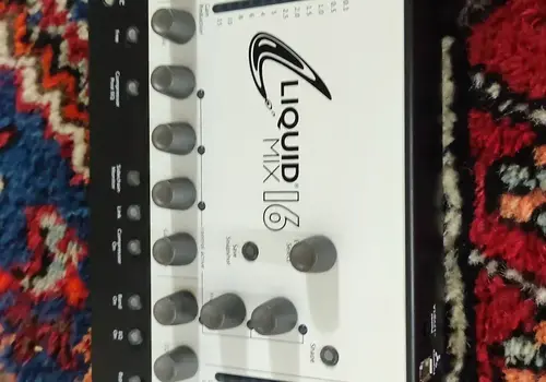 Focusrite Liquidmix 