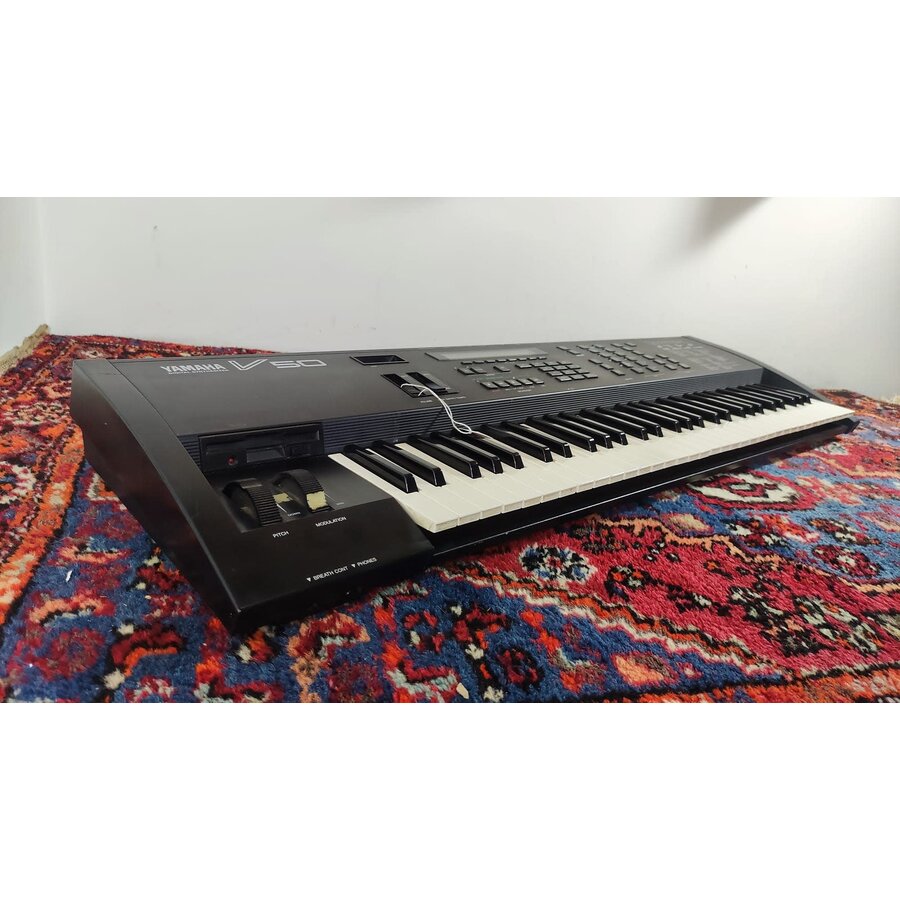 Yamaha V50