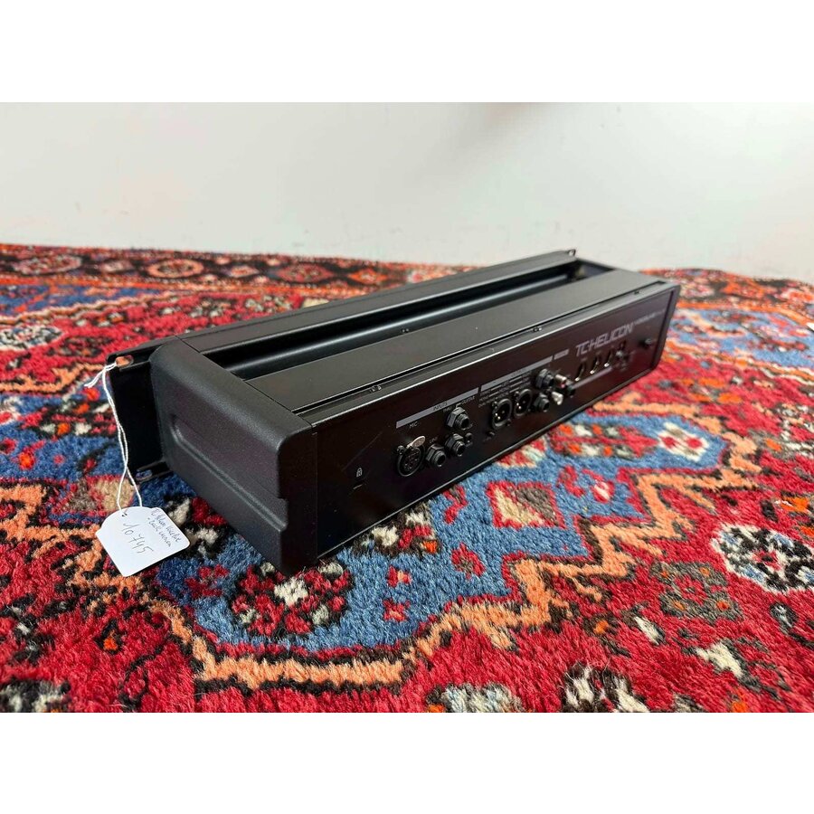 TC Helicon Voicelive Rack