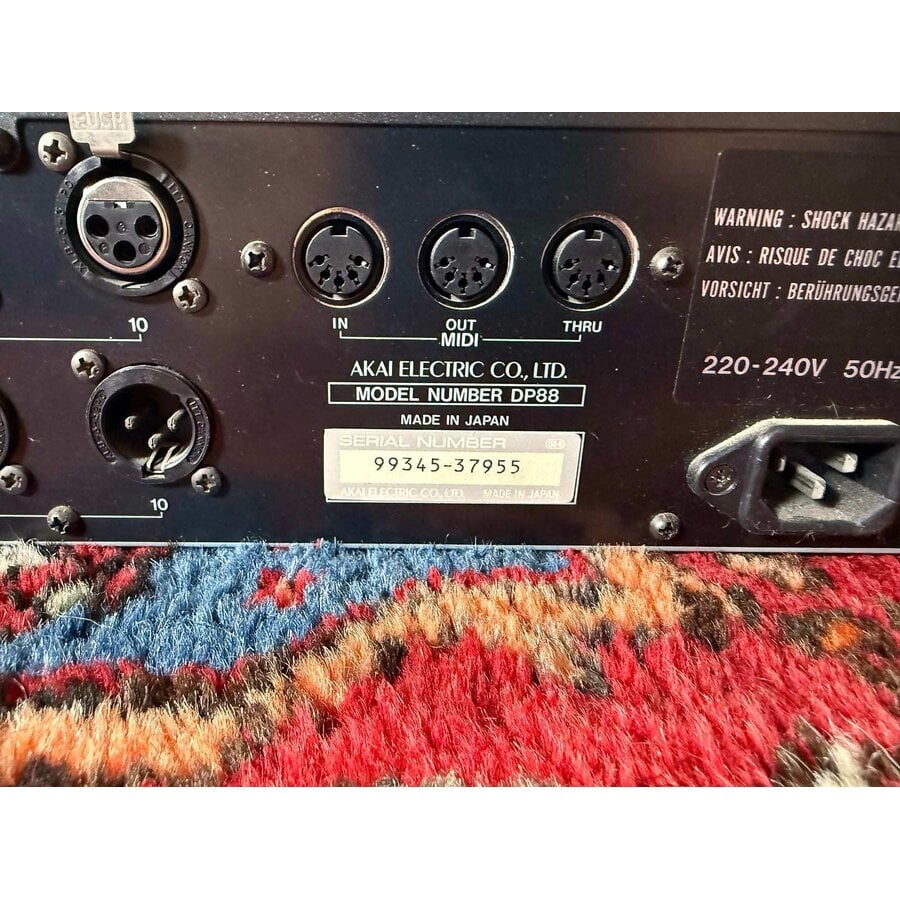 Akai DP 88 digital signal patch