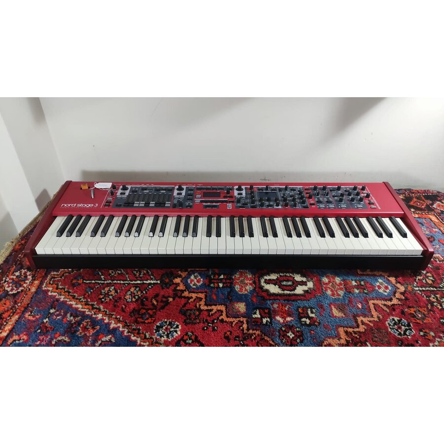 Nord Stage 3 HP76