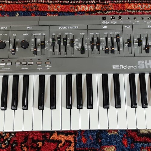Roland SH-101 + bag + modgrip + og power adapter + manual 