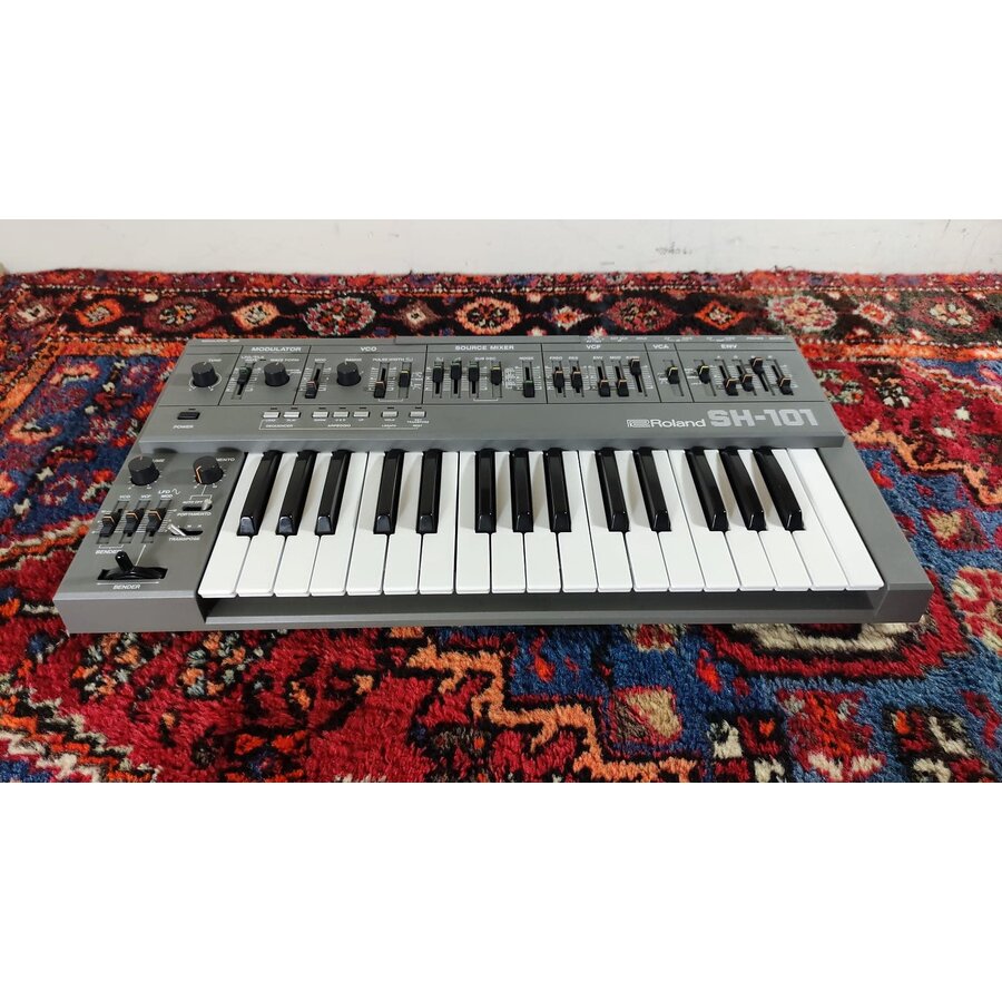 Roland Sh 101 + bag + modgrip + og power adapter + manual