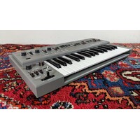 Roland Sh 101 + bag + modgrip + og power adapter + manual