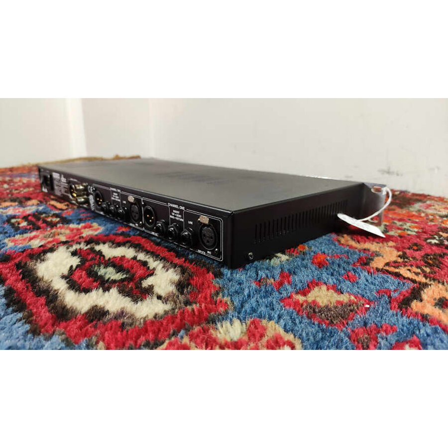 dbx 386 Dual Vacuum Tube Preamp