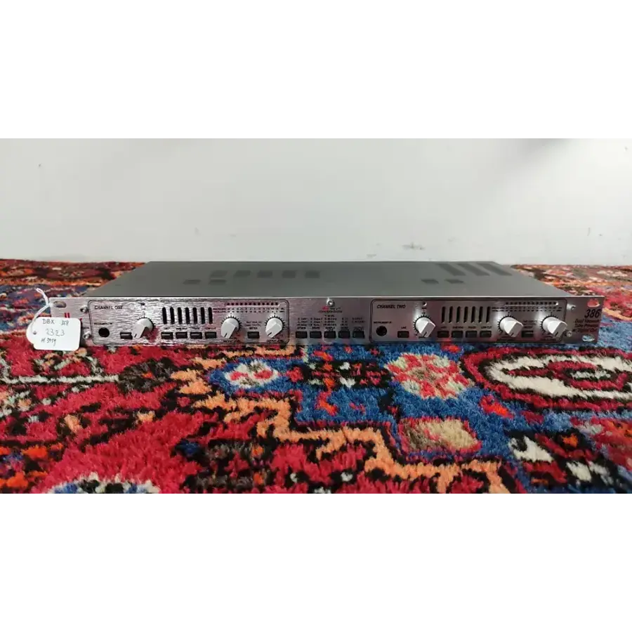 dbx 386 Dual Vacuum Tube Preamp