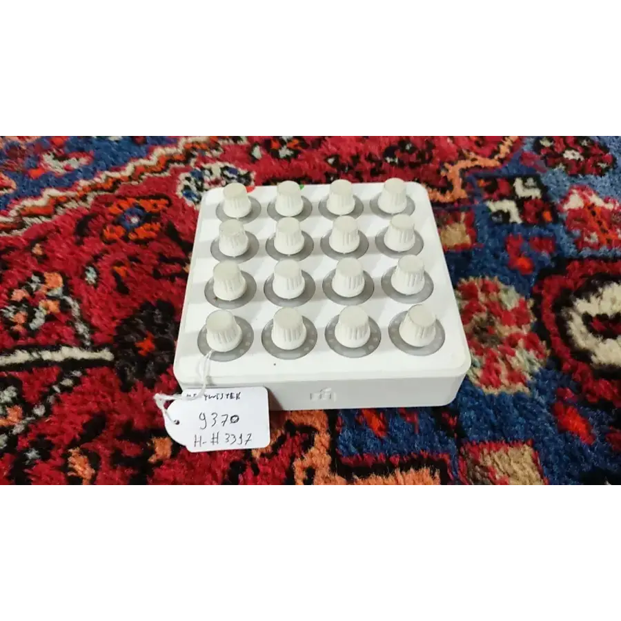DJ Techtools Midi fighter Twister (White)