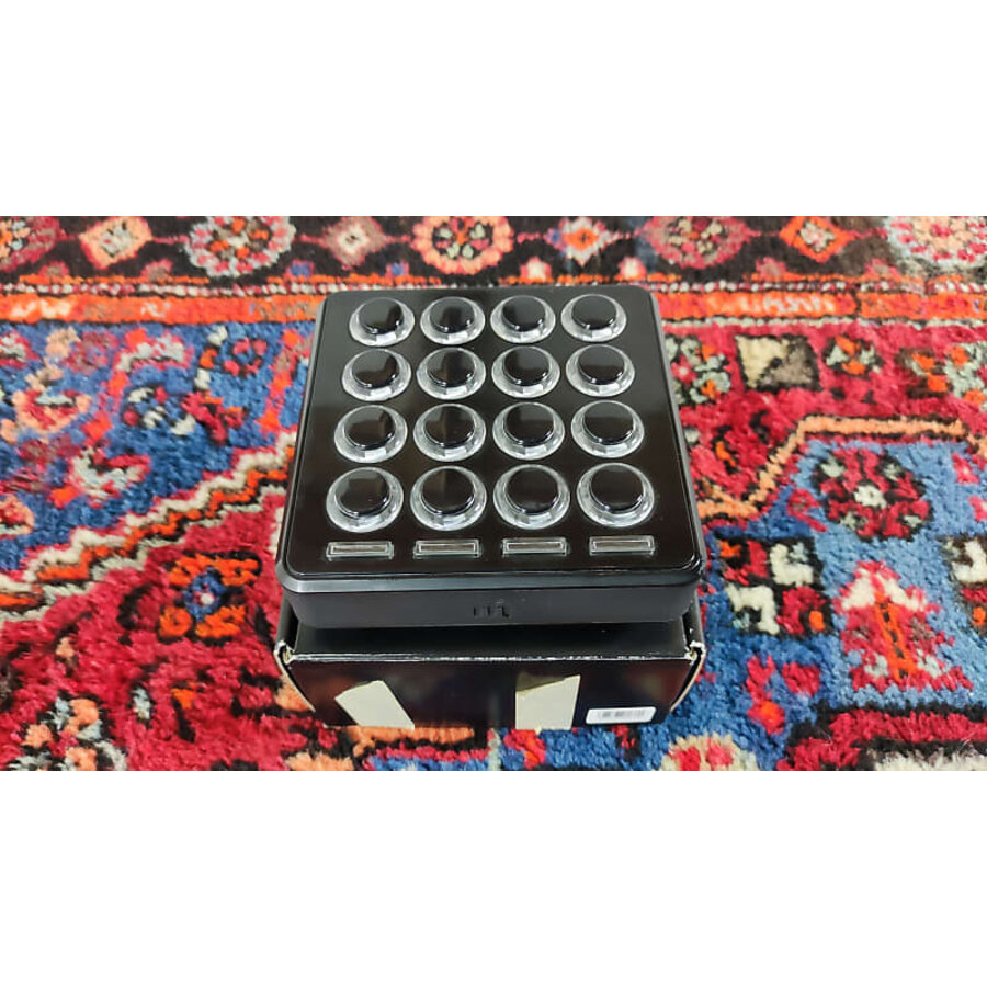 DJ Techtools Midi fighter 3D (Black)