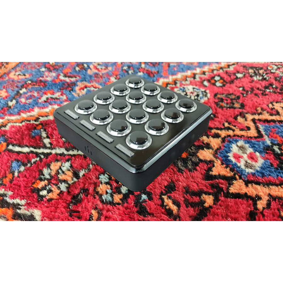 DJ Techtools Midi fighter 3D (Black)